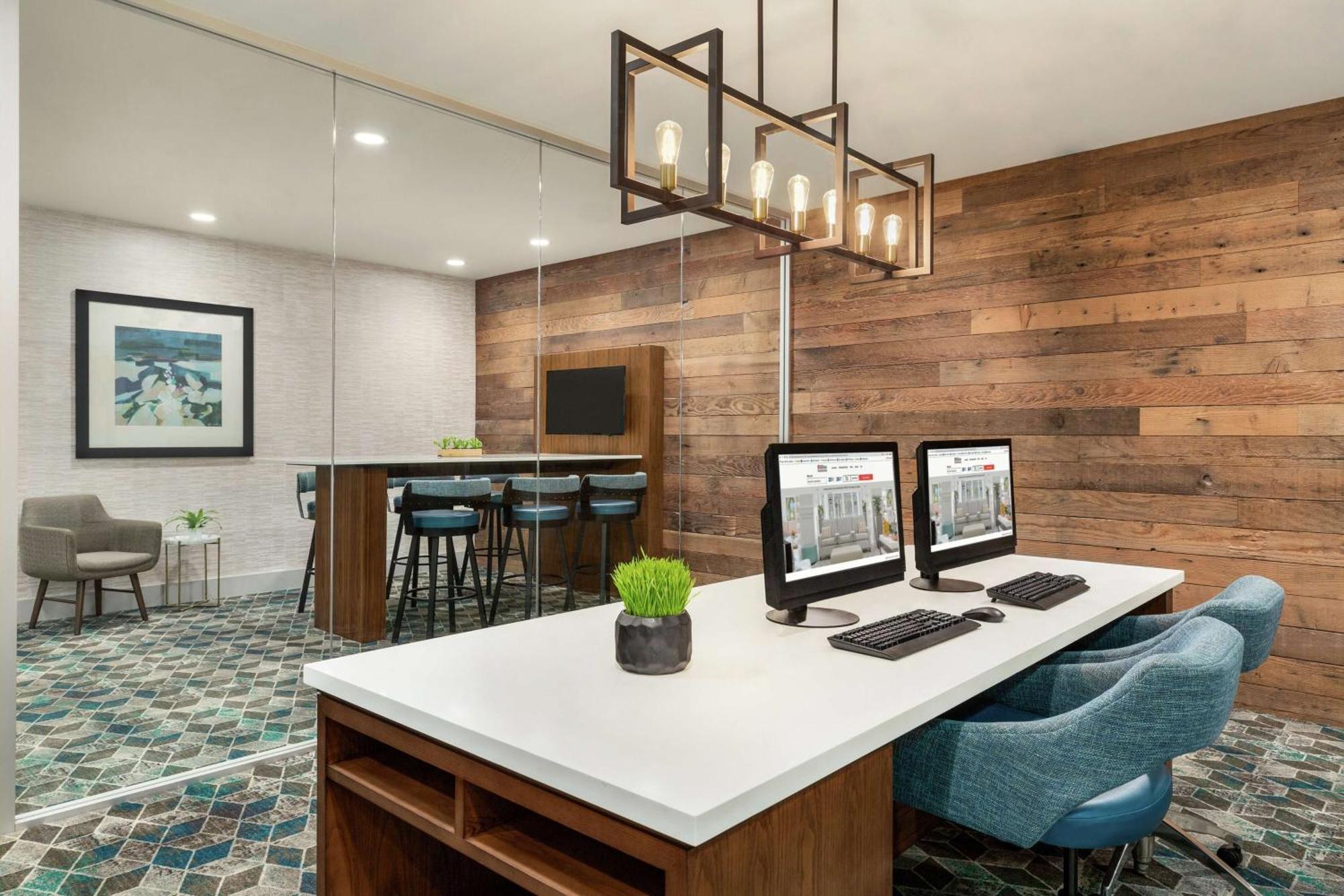 Hilton Garden Inn Seattle Airport SeaTac Zewnętrze zdjęcie